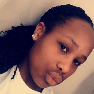 Meet your Posher, Savi